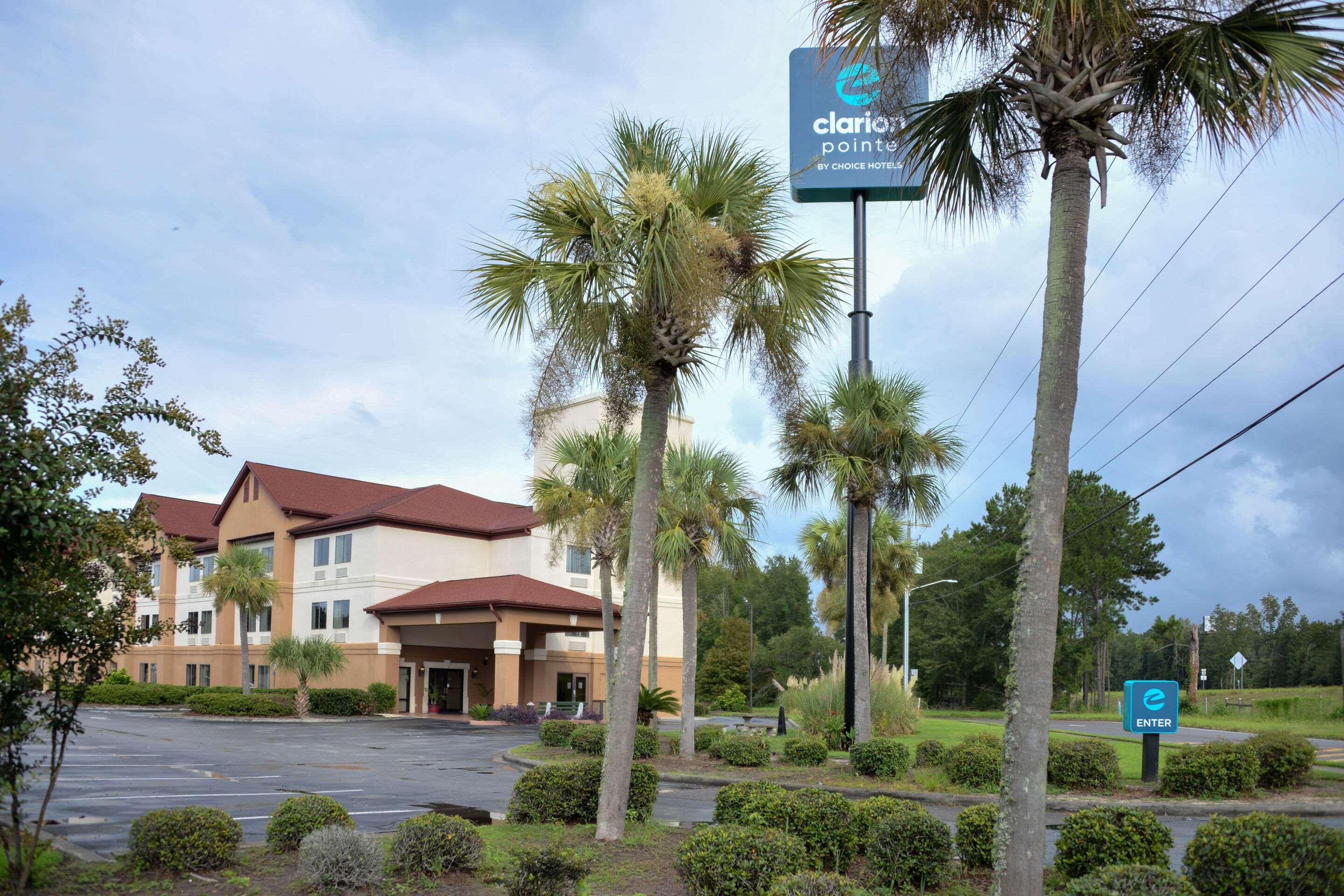 Clarion Pointe Savannah Gateway I-95 Georgetown Exterior photo